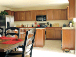 One more kitchen picture.
